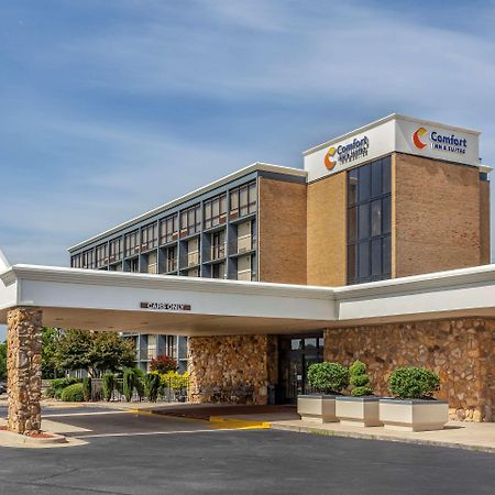 Comfort Inn & Suites Near Danville Mall Экстерьер фото